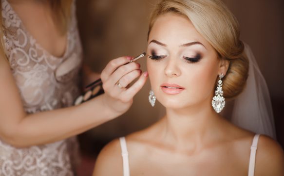 11 ways a bride can prepare for her wedding day