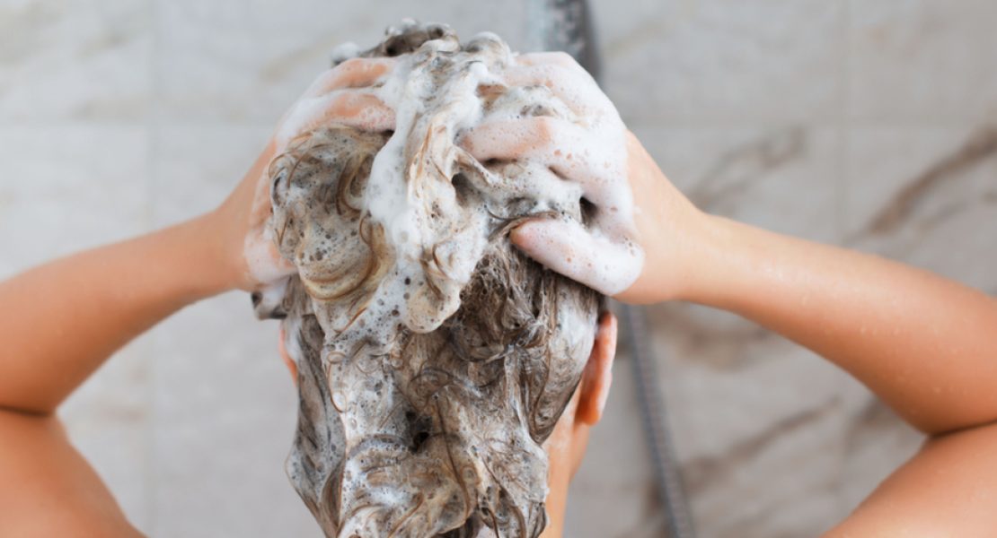 How to wash your hair to get the best results