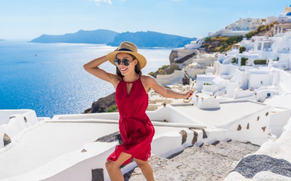 Tips to stay stylish while travelling