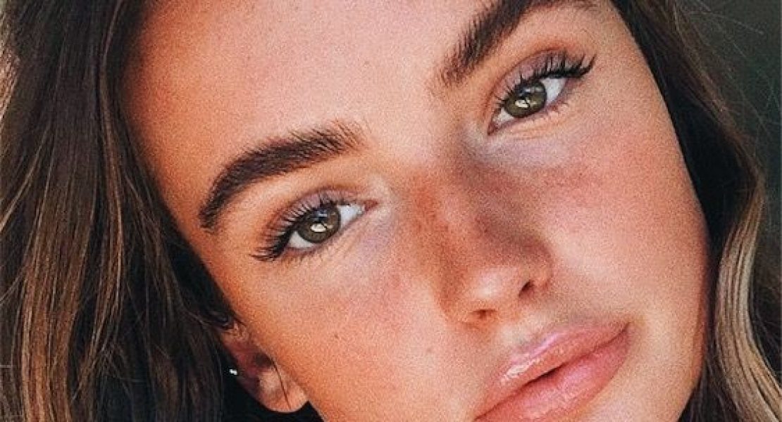 Everything You Need For The Perfect ‘No Makeup’ Makeup Look