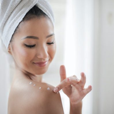 How to Naturally Prevent Premature Skin Ageing