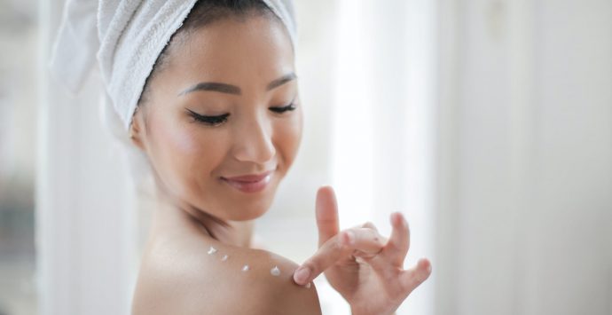 How to Naturally Prevent Premature Skin Ageing