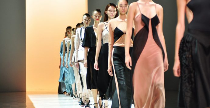 Australian Fashion Influencers Changing the Style Game
