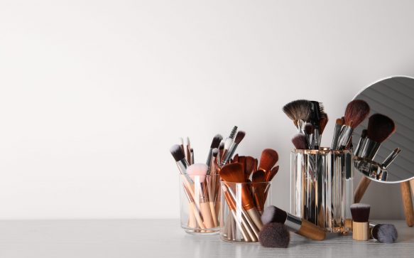 Essential Makeup Brushes: Types, Uses & Cleaning Tips