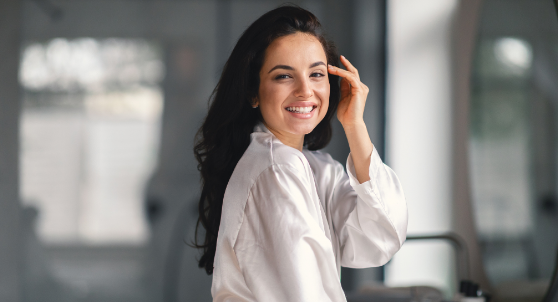 Healthy Glow Skincare Trend: Skin Flooding and Barrier Repair in 2025