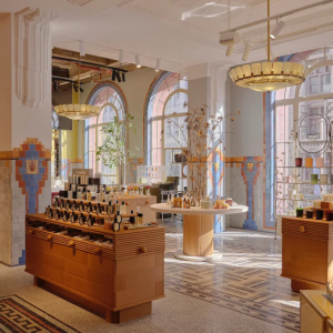 Mecca flagship leading wellness beauty spaces in Australia with skincare, supplements and spa services.