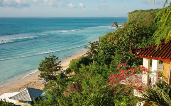 Summer Travel Beauty Essentials for Australians